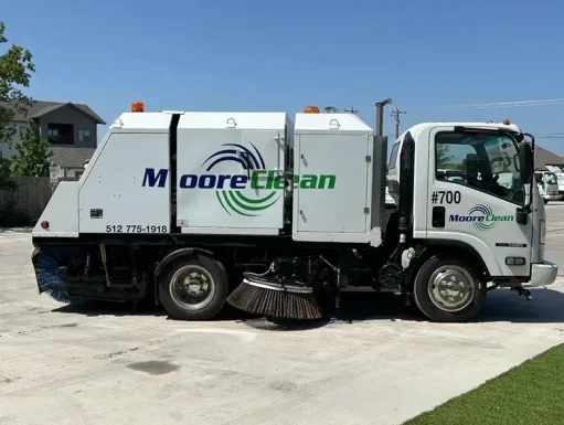 Commercial Street Sweeper Truck